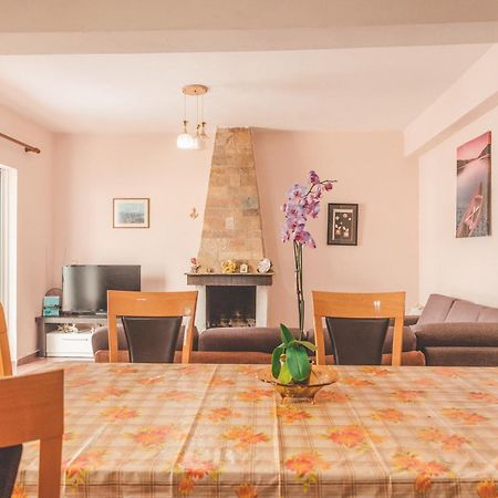 Beachfront Apartment Himare Eksteriør bilde