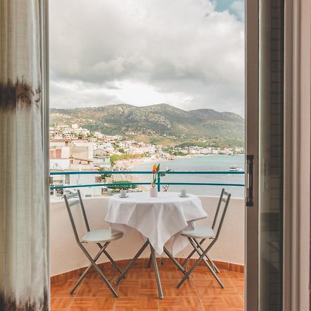 Beachfront Apartment Himare Eksteriør bilde