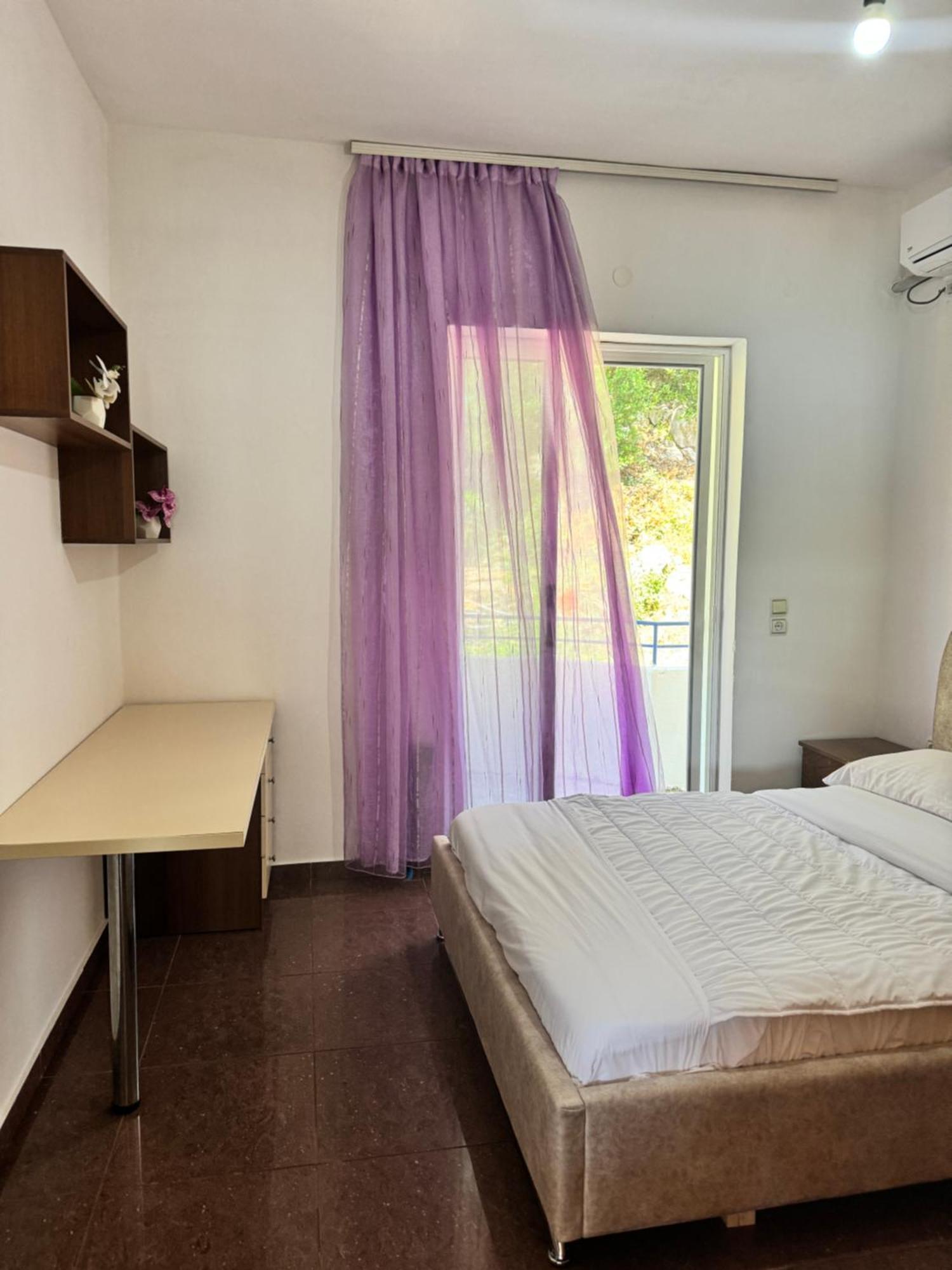 Beachfront Apartment Himare Eksteriør bilde