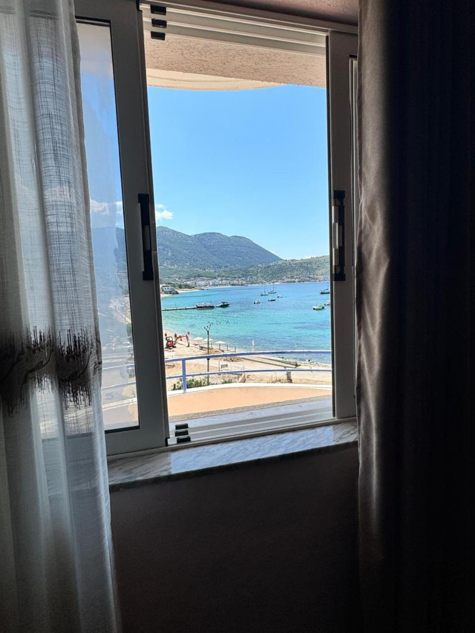 Beachfront Apartment Himare Eksteriør bilde