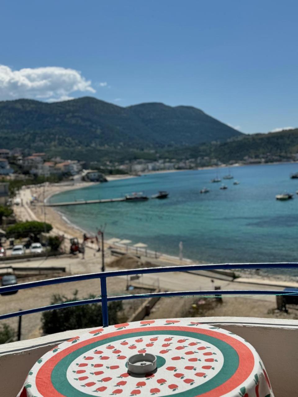 Beachfront Apartment Himare Eksteriør bilde