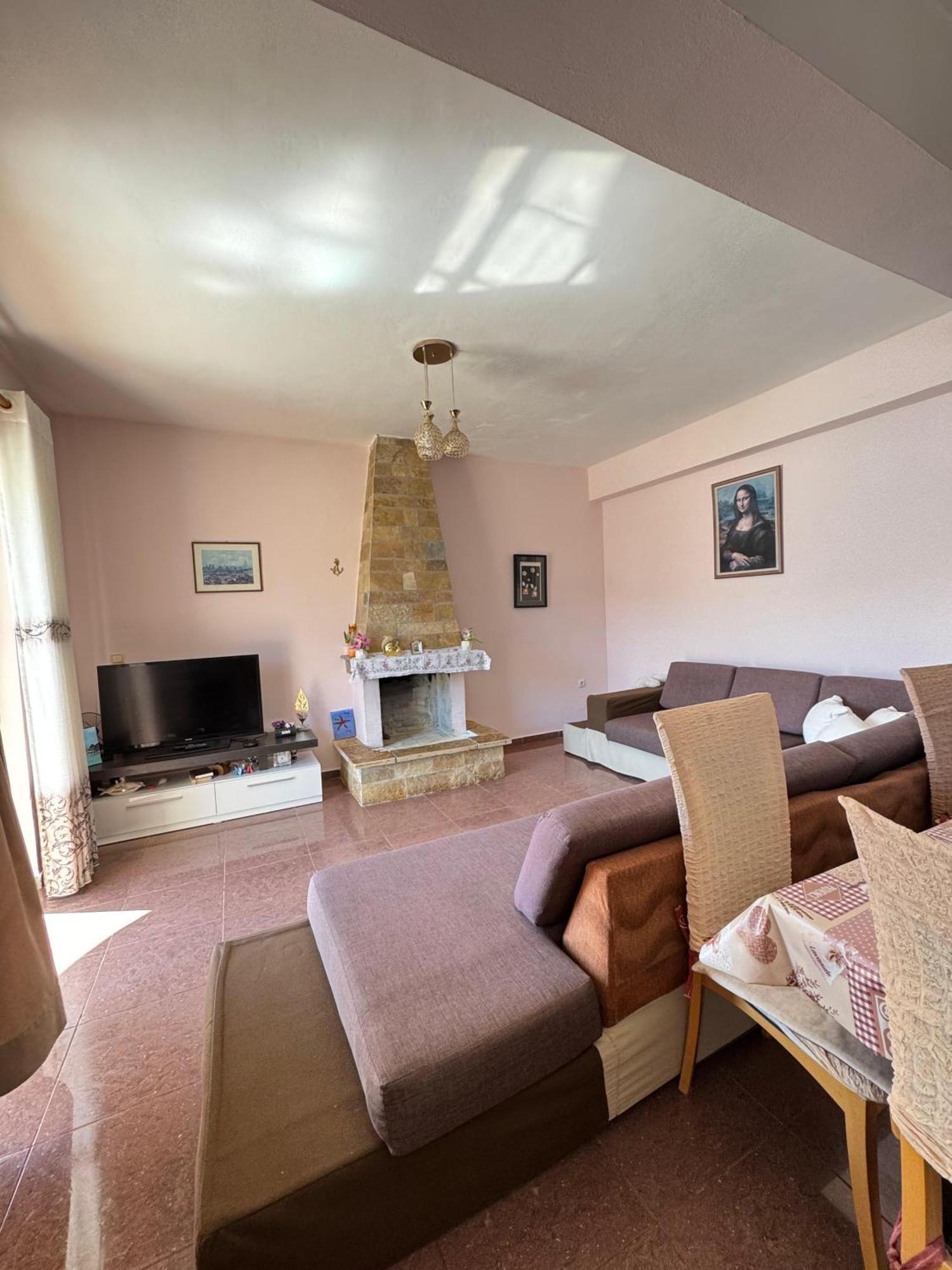 Beachfront Apartment Himare Eksteriør bilde