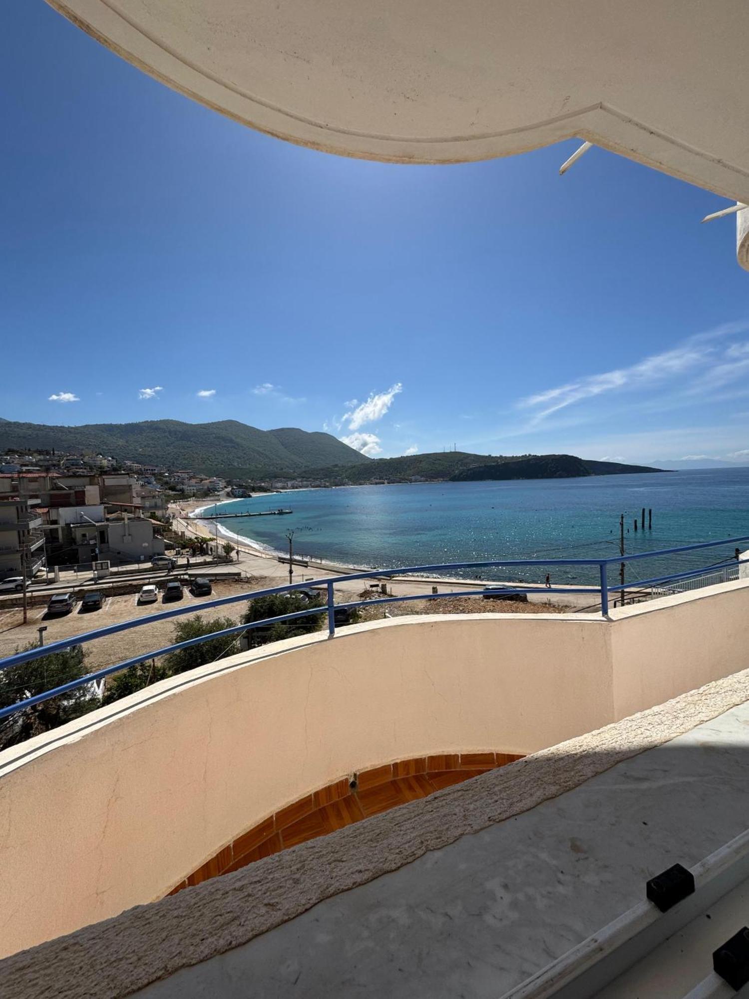 Beachfront Apartment Himare Eksteriør bilde